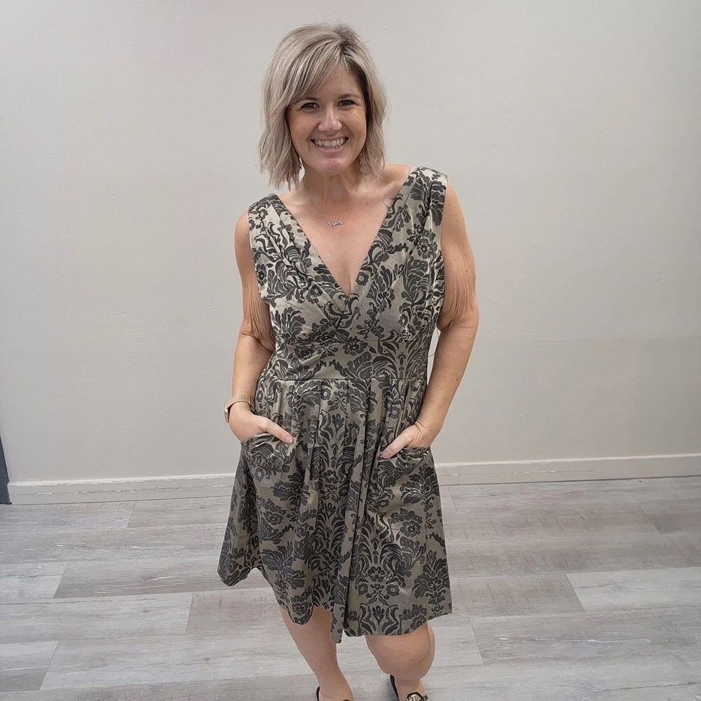 Corey P. Gold & Grey Floral Mini Dress - New - Size 12